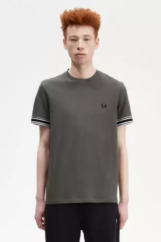 Camiseta de piqué con ribetes llamativos para hombre Camiseta de piqué con ribetes llamativos para hombre