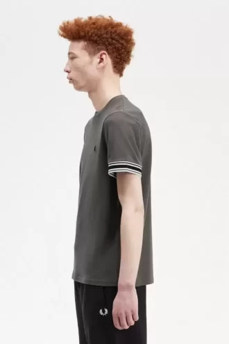 Camiseta de piqué con ribetes llamativos para hombre Camiseta de piqué con ribetes llamativos para hombre