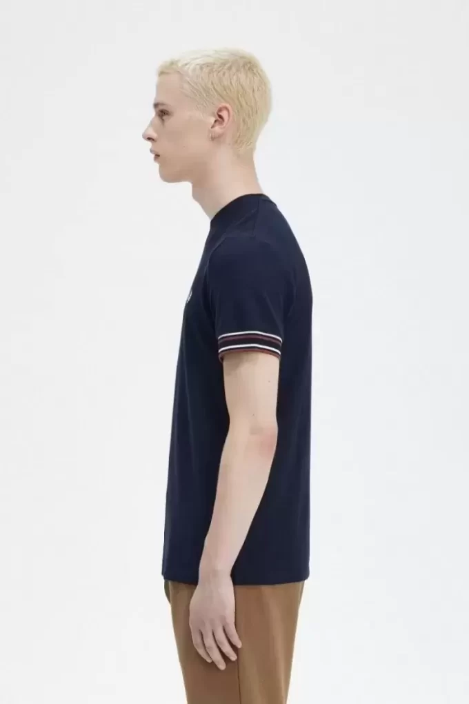 Camiseta de piqué con ribetes llamativos para hombre