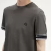 Camiseta de piqué con ribetes llamativos para hombre