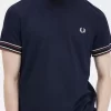 Camiseta de piqué con ribetes llamativos para hombre