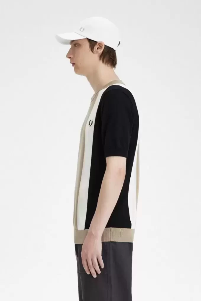 Camiseta de punto fino a rayas para hombre