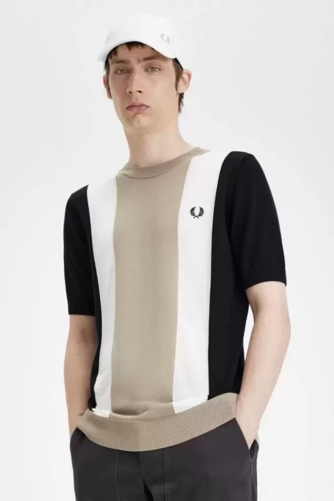 Camiseta de punto fino a rayas para hombre