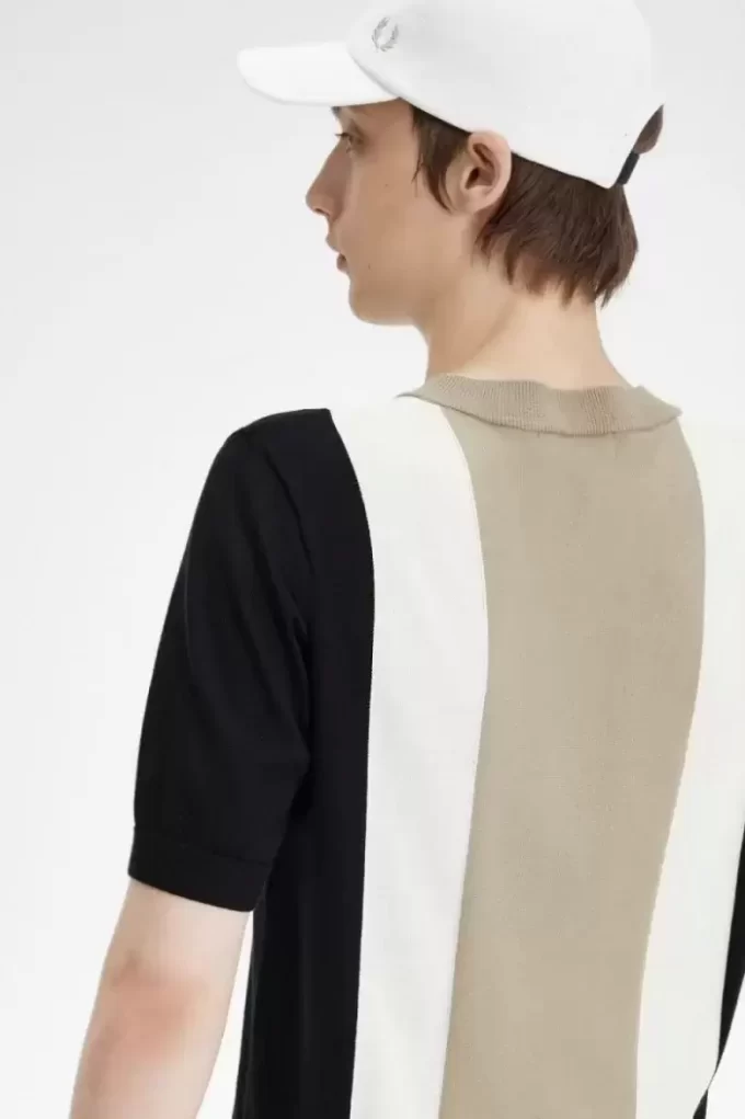 Camiseta de punto fino a rayas para hombre