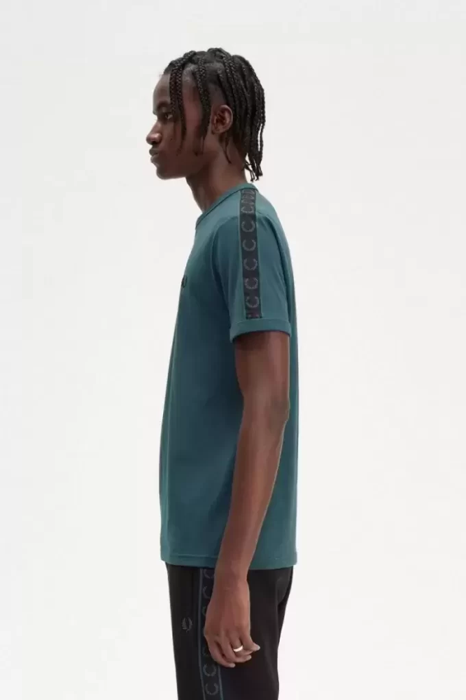 Camiseta Ringer con cinta en contraste para hombre