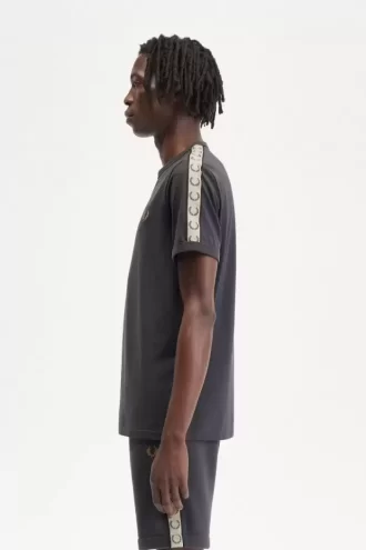 Camiseta Ringer con cinta en contraste para hombre