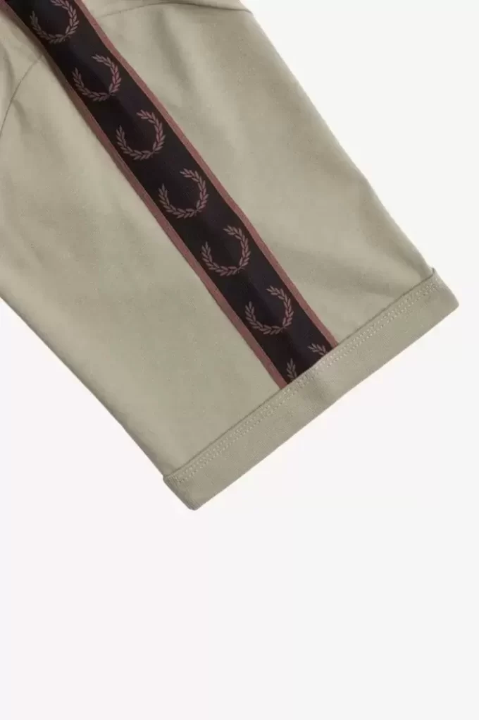 Camiseta Ringer con cinta en contraste para hombre