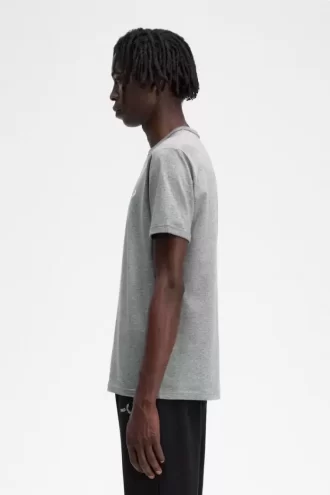 Camiseta Ringer para hombre