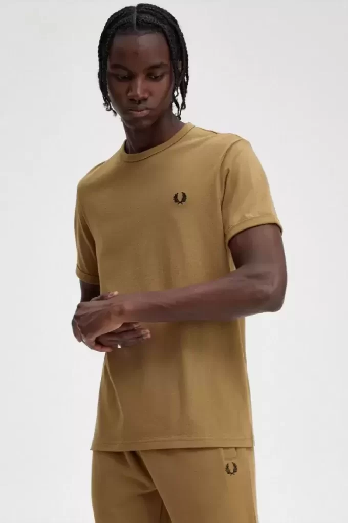 Camiseta Ringer para hombre