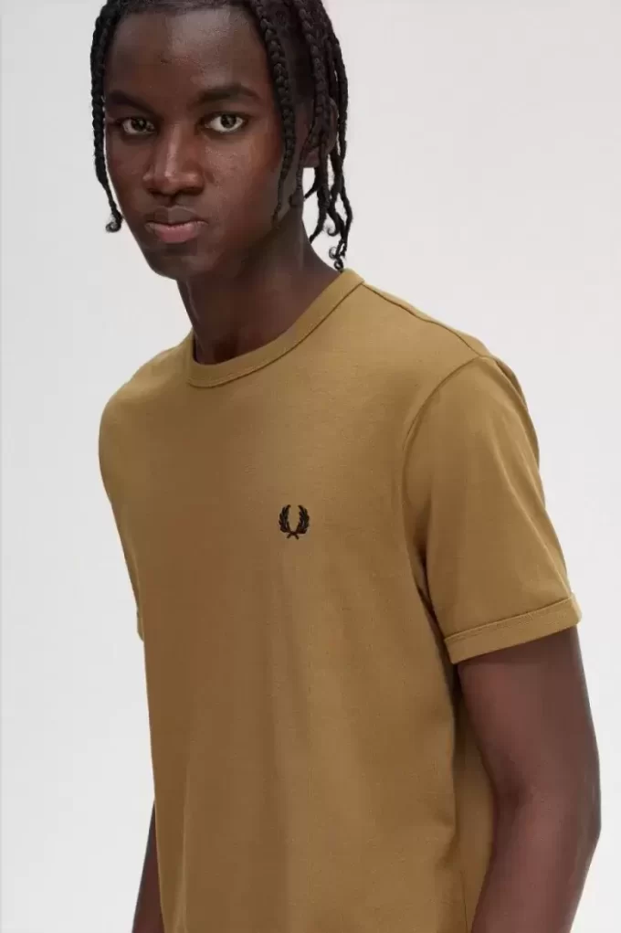 Camiseta Ringer para hombre