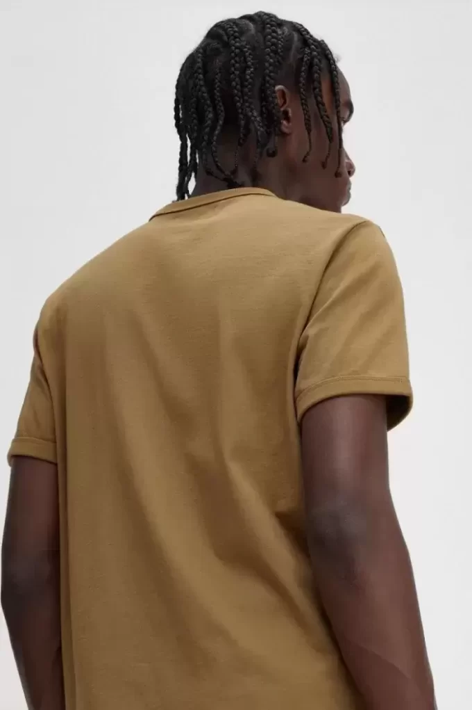 Camiseta Ringer para hombre