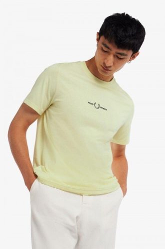 Camisetas bordadas