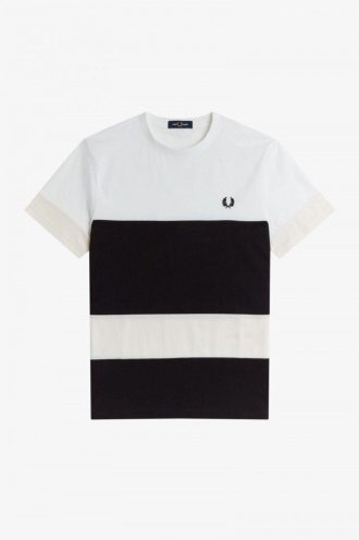 Camisetas con bloques de colores llamativos