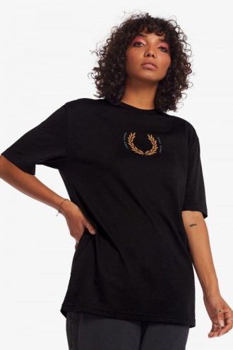 Camisetas con corona de laurel