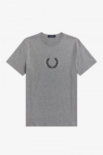 Camisetas con corona de laurel