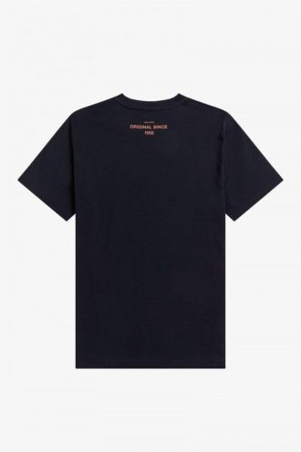 Camisetas con corona de laurel flocada