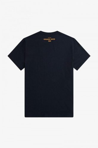 Camisetas con estampado de corona de laurel