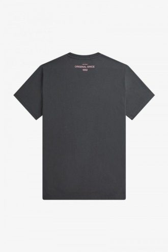 Camisetas con estampado de corona de laurel