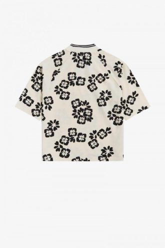Camisetas con estampado floral