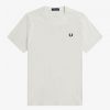 Camisetas con estampados gráficos