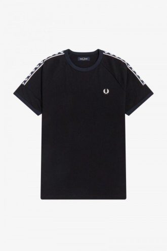 Camisetas con paneles y cinta