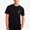 Camisetas con parche estampado en el pecho