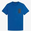 Camisetas con parche estampado en el pecho