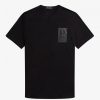 Camisetas con parche estampado en el pecho