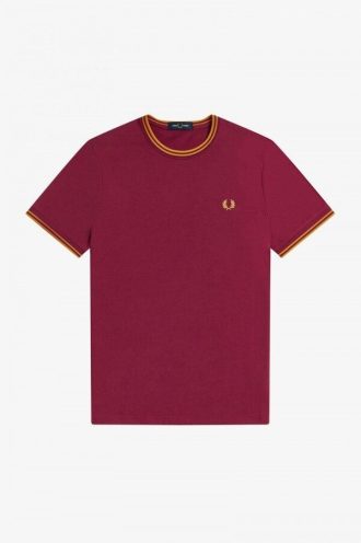 Camisetas con ribetes gemelos