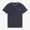 Camisetas con ribetes gemelos Camisetas con ribetes gemelos