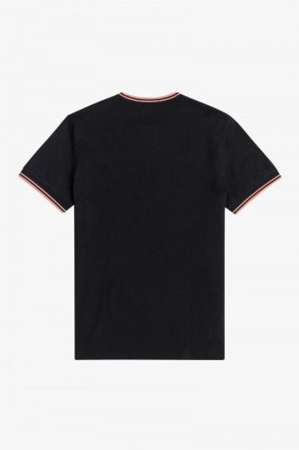 Camisetas con ribetes gemelos
