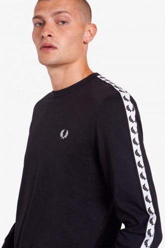 Camisetas de manga larga con cinta adhesiva