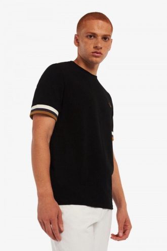 Camisetas de piqué con puños a rayas