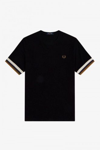 Camisetas de piqué con puños a rayas