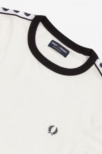 Camisetas Ringer con cinta adhesiva