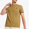 Camisetas Ringer con cinta adhesiva