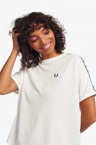 Camisetas Ringer con cinta y corte cuadrado Camisetas Ringer con cinta y corte cuadrado
