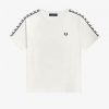 Camisetas Ringer con cinta y corte cuadrado Camisetas Ringer con cinta y corte cuadrado