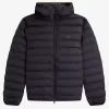 Chaquetas con capucha y aislamiento para hombre