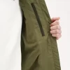 Chaquetas de hombre con bolsillo de parche y cremallera