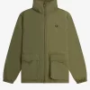 Chaquetas de hombre con bolsillo de parche y cremallera