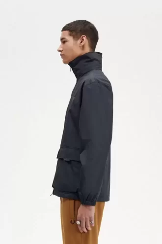 Chaquetas de hombre con bolsillo de parche y cremallera