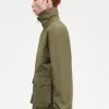 Chaquetas de hombre con bolsillo de parche y cremallera