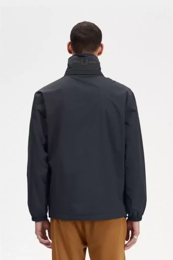 Chaquetas de hombre con bolsillo de parche y cremallera