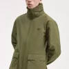 Chaquetas de hombre con bolsillo de parche y cremallera