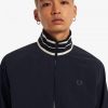 Chaquetas deportivas con cuello a rayas