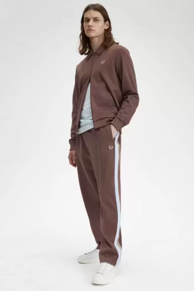 Chaquetas deportivas con cuello y detalle de cinta para hombre
