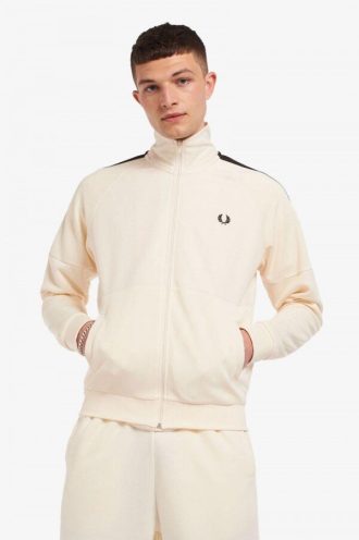 Chaquetas deportivas con paneles