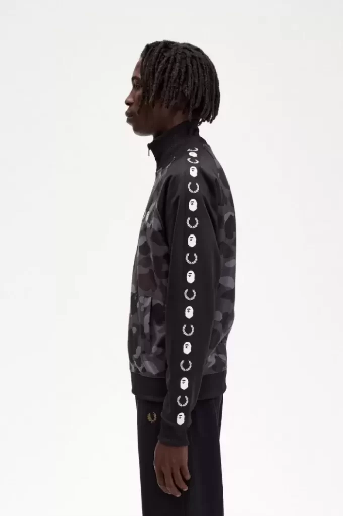 Chaquetas deportivas con paneles de camuflaje para hombre