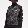 Chaquetas deportivas con paneles de camuflaje para hombre